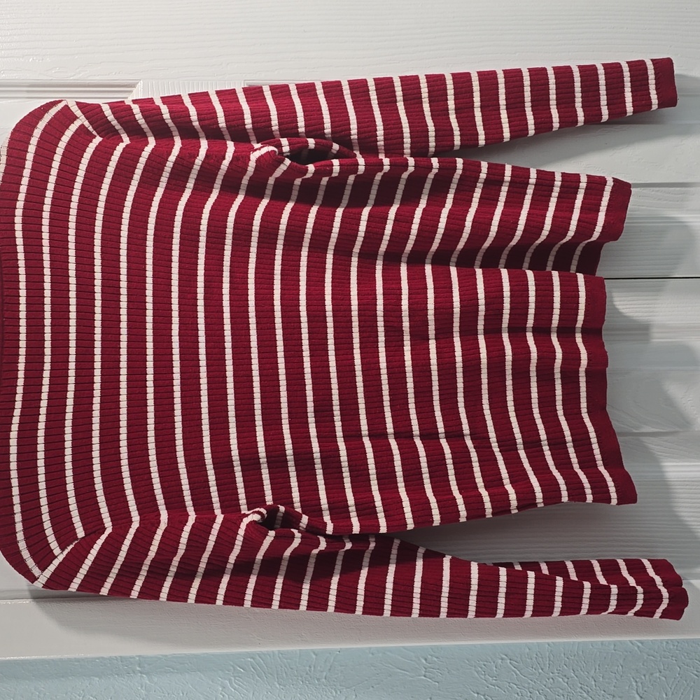 Charter Club Large Red and White Long-sleeve Top - Picture 7 of 7